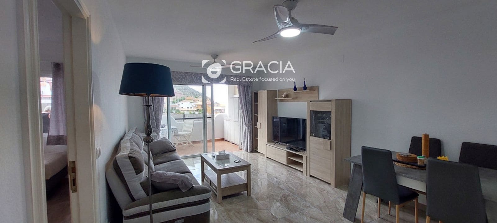 2 slaapkamer Flat te koop in Costa Adeje met zwembad garage - € 335.000 (Ref: 9552944)