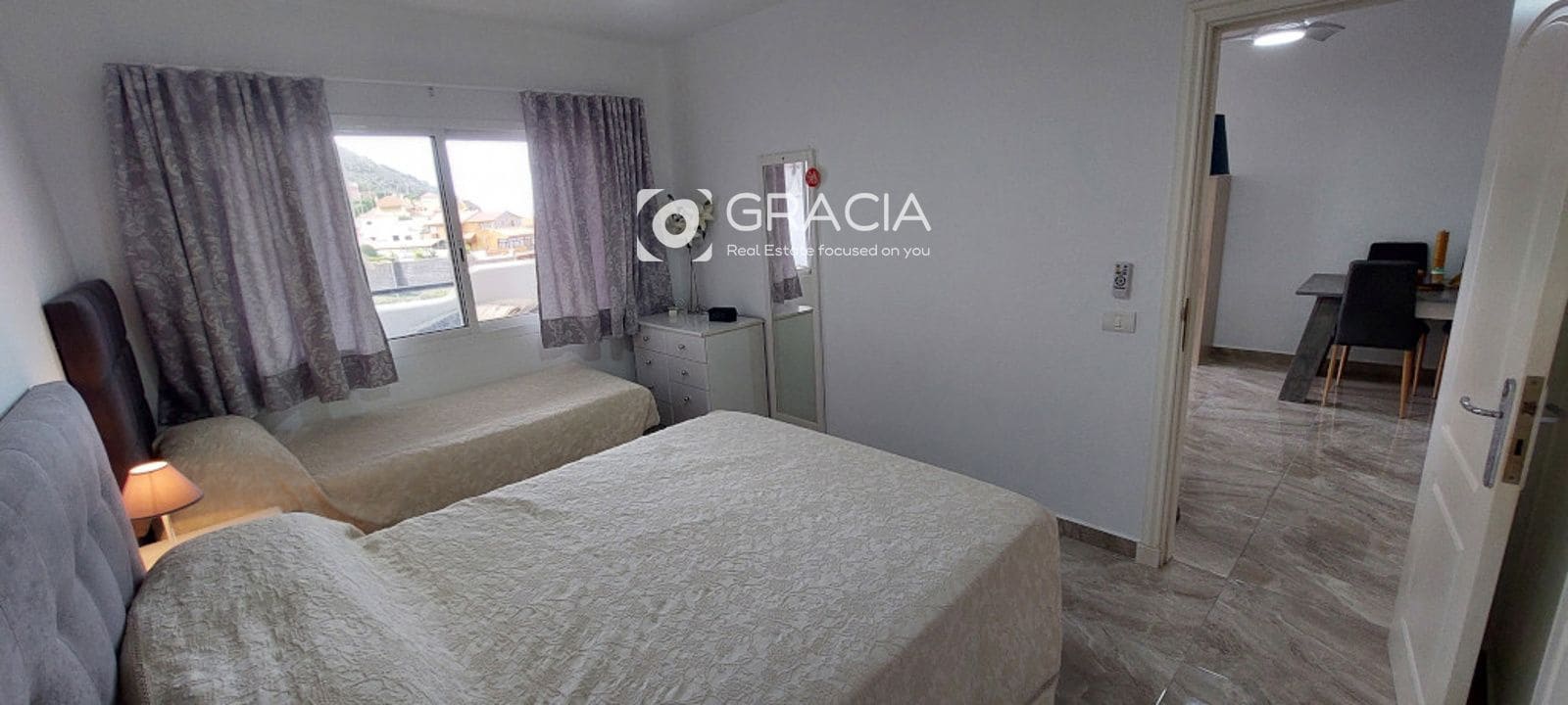 2 slaapkamer Flat te koop in Costa Adeje met zwembad garage - € 335.000 (Ref: 9552944)