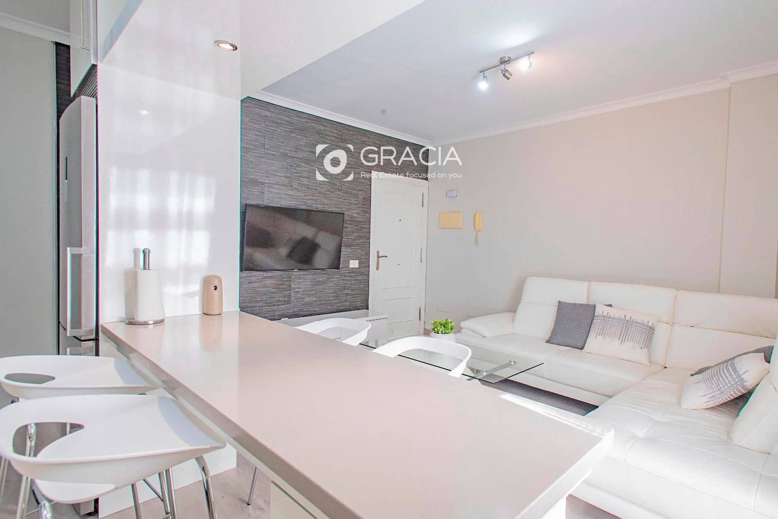 2 sovrum Lägenhet att hyra i Las Chafiras (San Miguel) med garage - 1 200 € (Ref: 9552945)