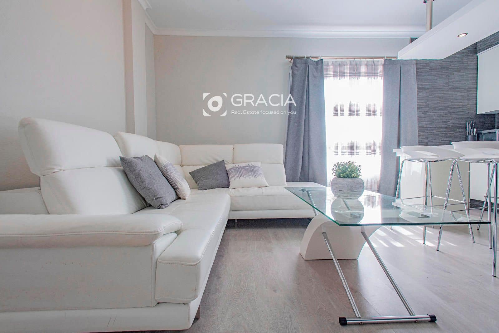 2 sovrum Lägenhet att hyra i Las Chafiras (San Miguel) med garage - 1 200 € (Ref: 9552945)