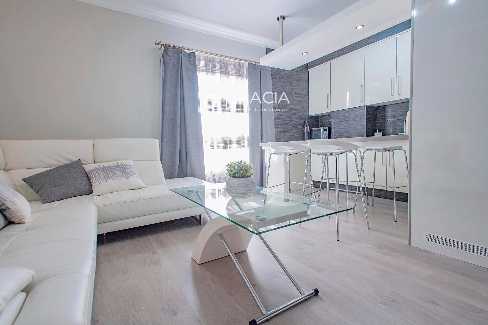 2 sovrum Lägenhet att hyra i Las Chafiras (San Miguel) med garage - 1 200 € (Ref: 9552945)