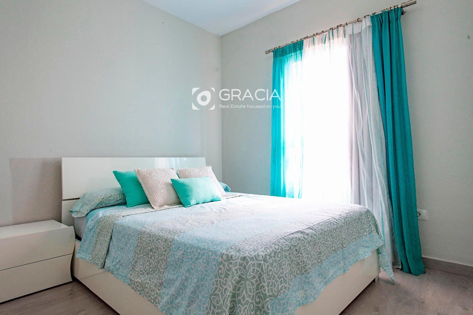 2 sovrum Lägenhet att hyra i Las Chafiras (San Miguel) med garage - 1 200 € (Ref: 9552945)