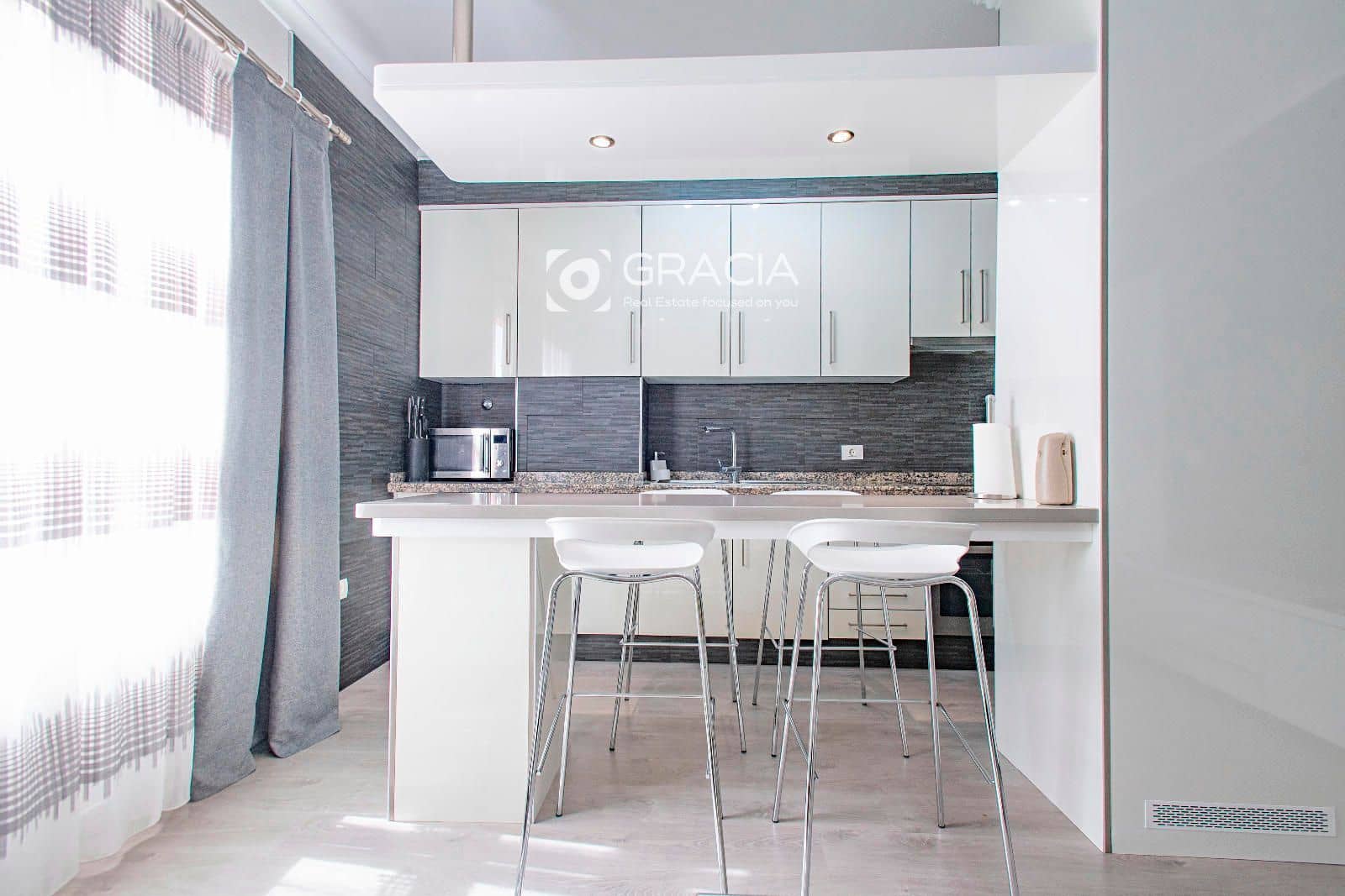 2 sovrum Lägenhet att hyra i Las Chafiras (San Miguel) med garage - 1 200 € (Ref: 9552945)