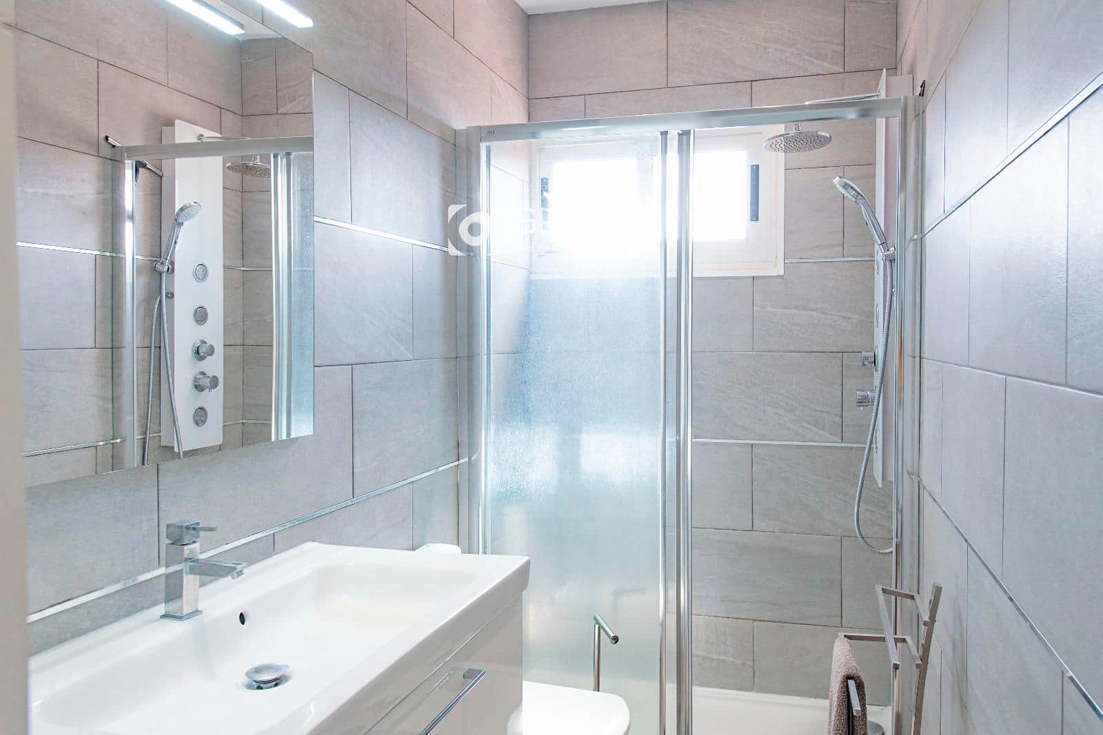 2 sovrum Lägenhet att hyra i Las Chafiras (San Miguel) med garage - 1 200 € (Ref: 9552945)