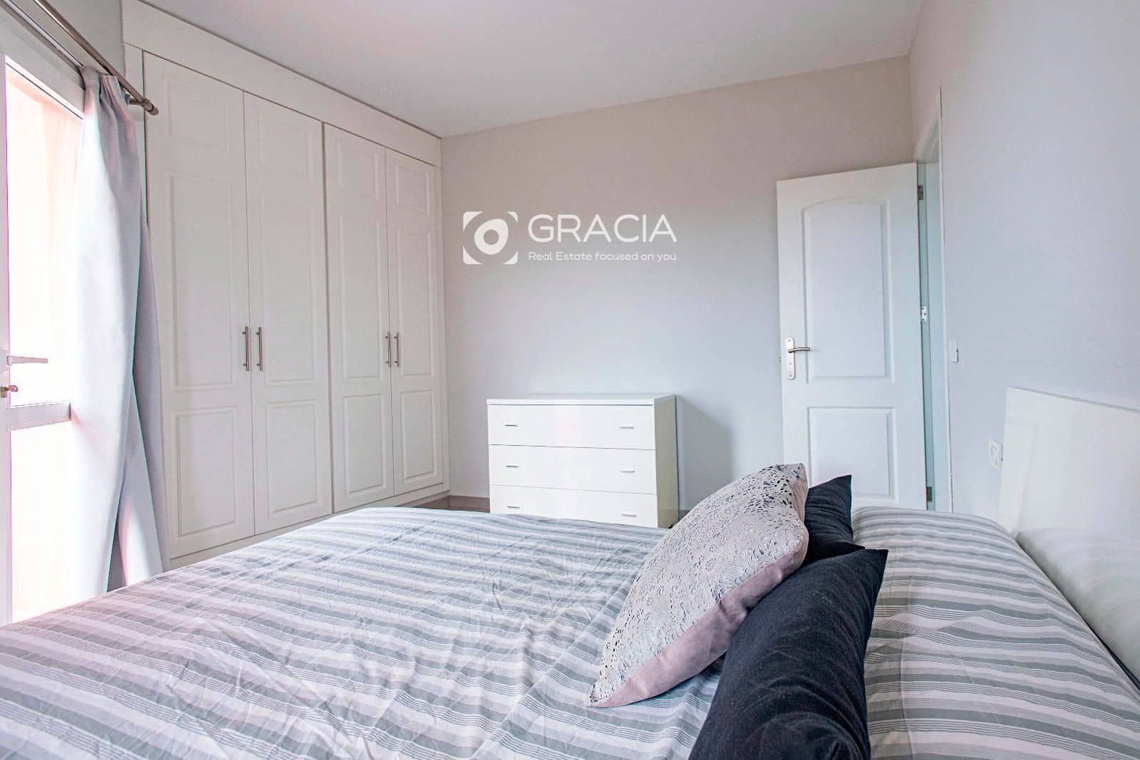 2 sovrum Lägenhet att hyra i Las Chafiras (San Miguel) med garage - 1 200 € (Ref: 9552945)