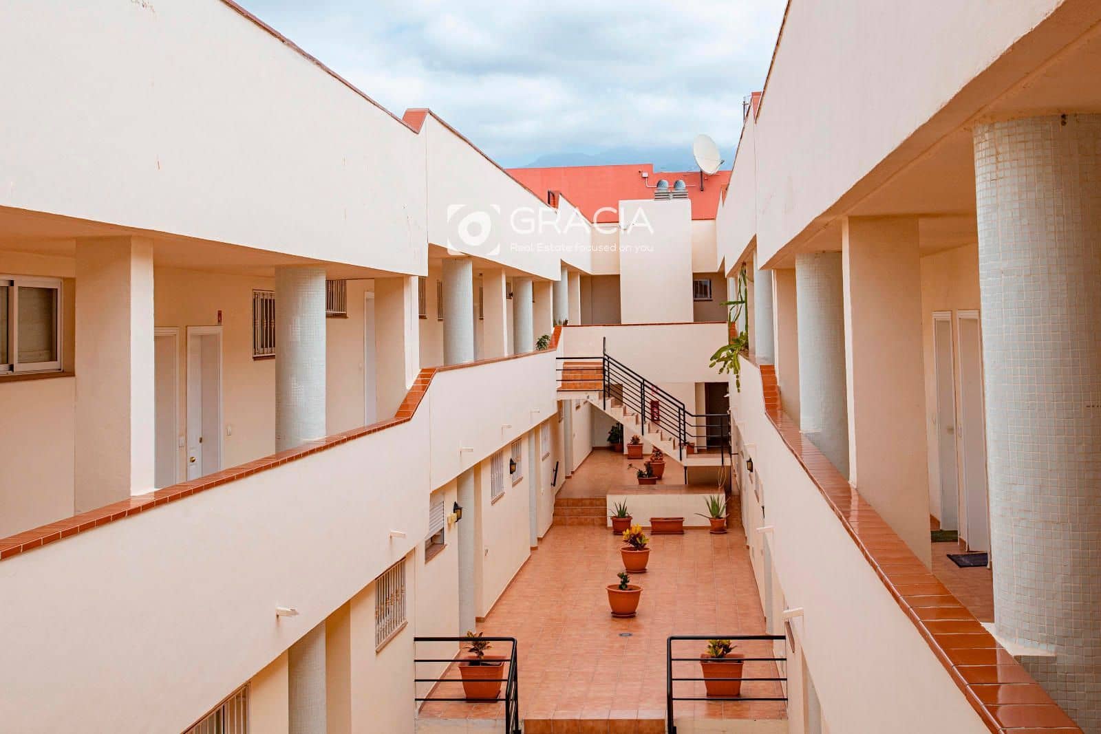 2 sovrum Lägenhet att hyra i Las Chafiras (San Miguel) med garage - 1 200 € (Ref: 9552945)