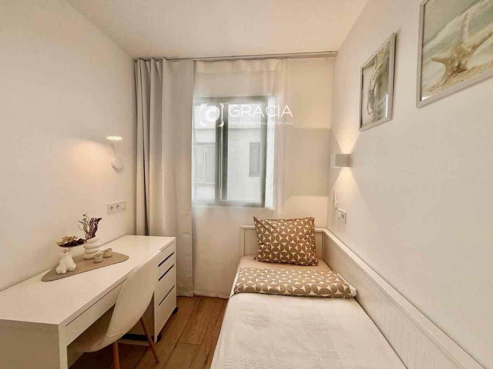 3 slaapkamer Flat te koop in Adeje - € 399.000 (Ref: 9552946)