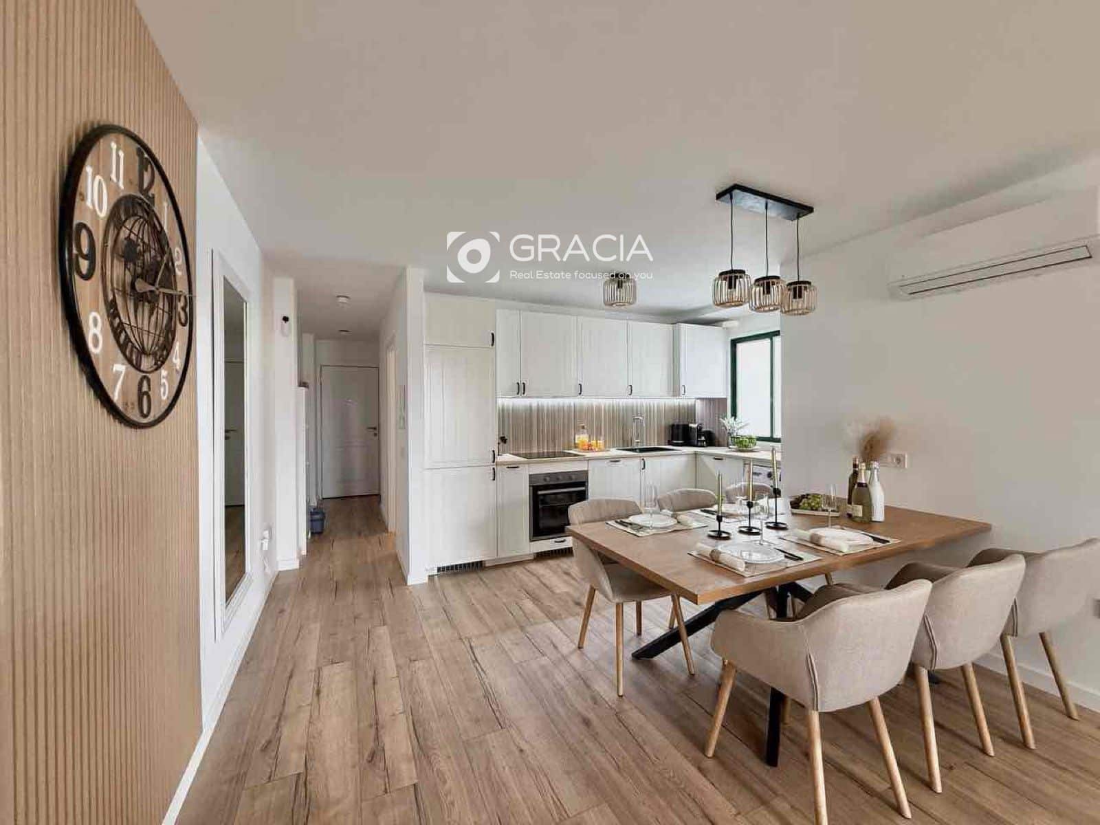 3 slaapkamer Flat te koop in Adeje - € 399.000 (Ref: 9552946)