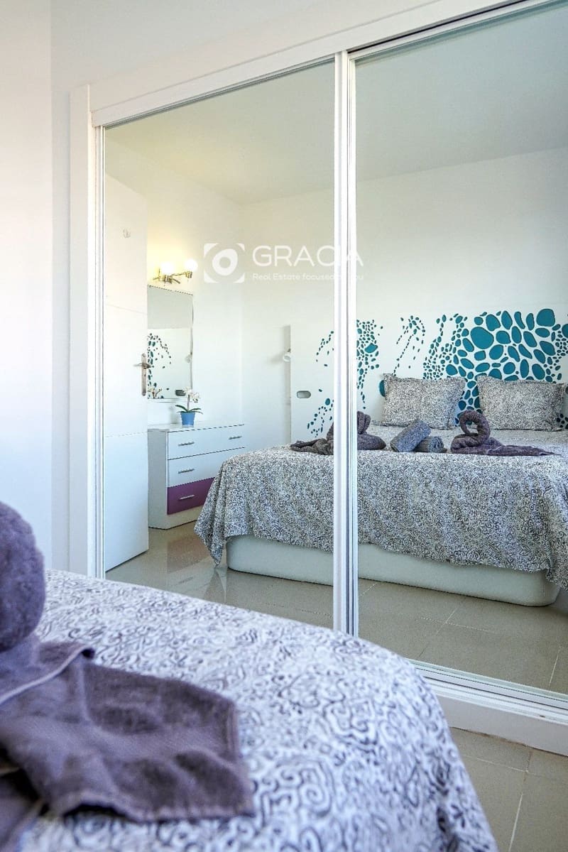 Piso de 2 habitaciones en Playa Paraiso en venta con piscina - 395.000 € (Ref: 9552948)