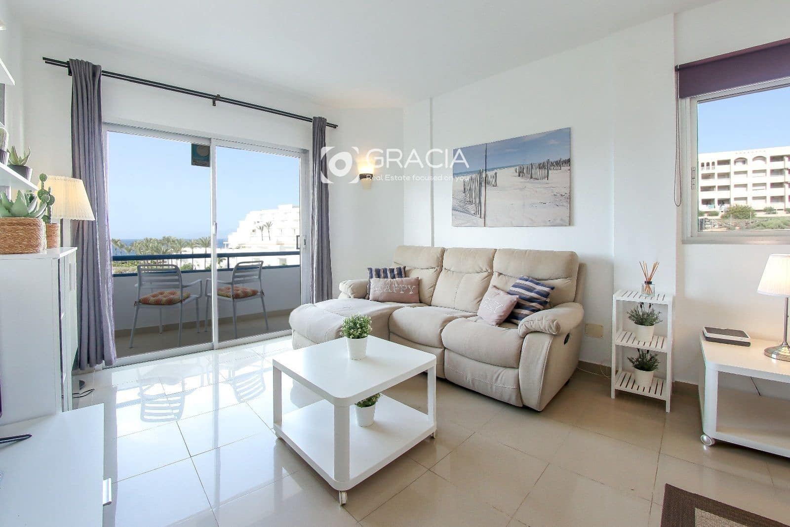 Piso de 2 habitaciones en Playa Paraiso en venta con piscina - 395.000 € (Ref: 9552948)