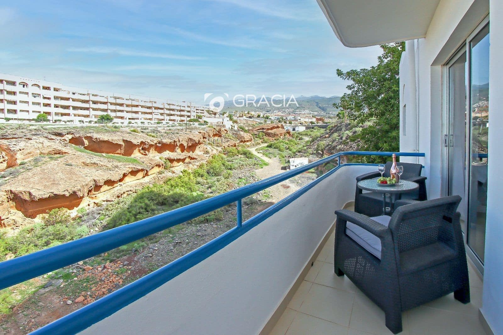 Piso de 2 habitaciones en Playa Paraiso en venta con piscina - 395.000 € (Ref: 9552948)