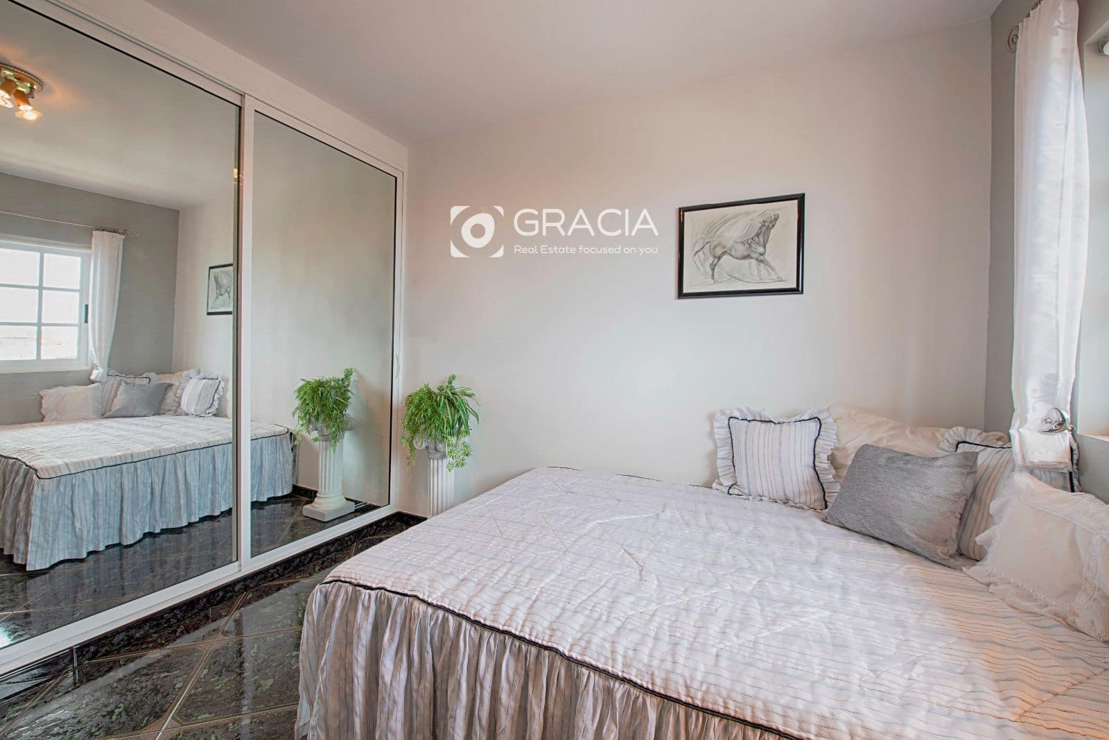 6 sypialnia Dom na sprzedaż w Adeje z garażem - 750 000 € (Ref: 9552949)