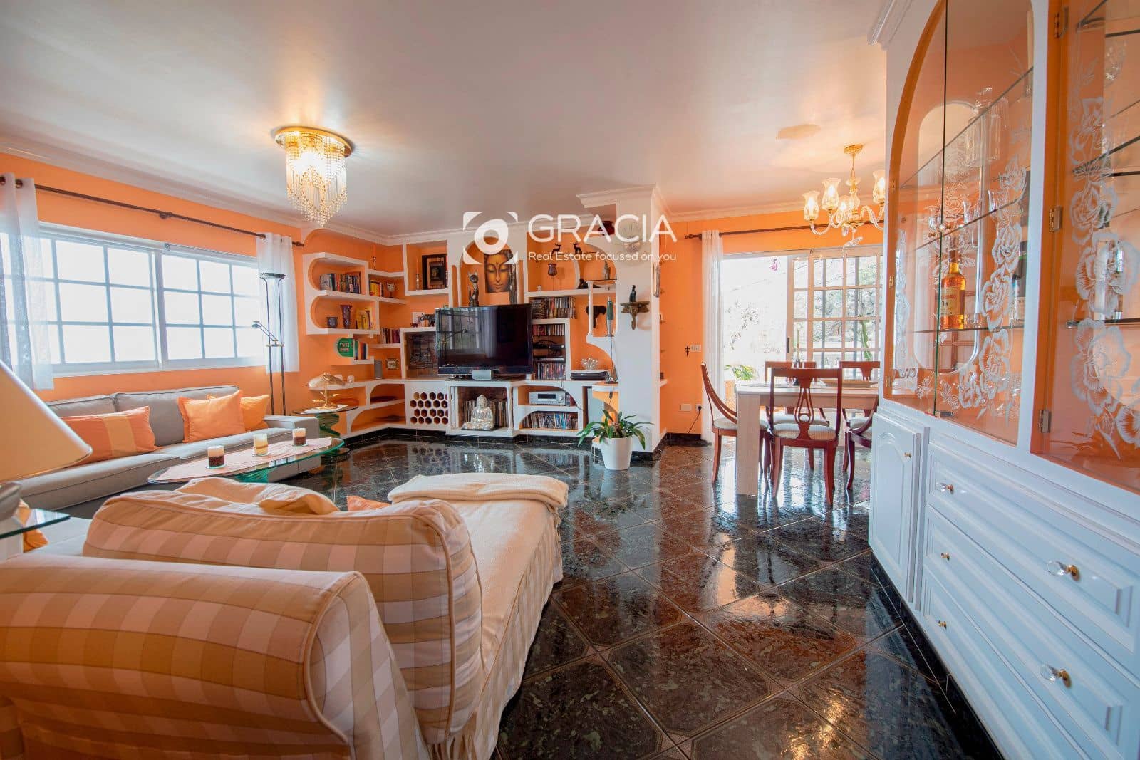 6 sypialnia Dom na sprzedaż w Adeje z garażem - 750 000 € (Ref: 9552949)