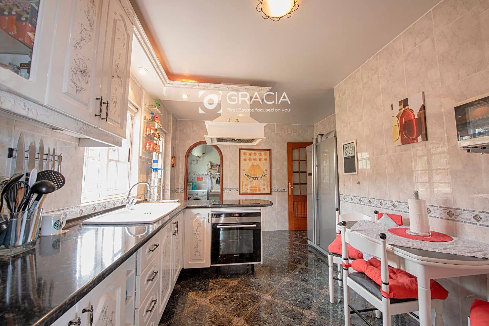 6 sypialnia Dom na sprzedaż w Adeje z garażem - 750 000 € (Ref: 9552949)