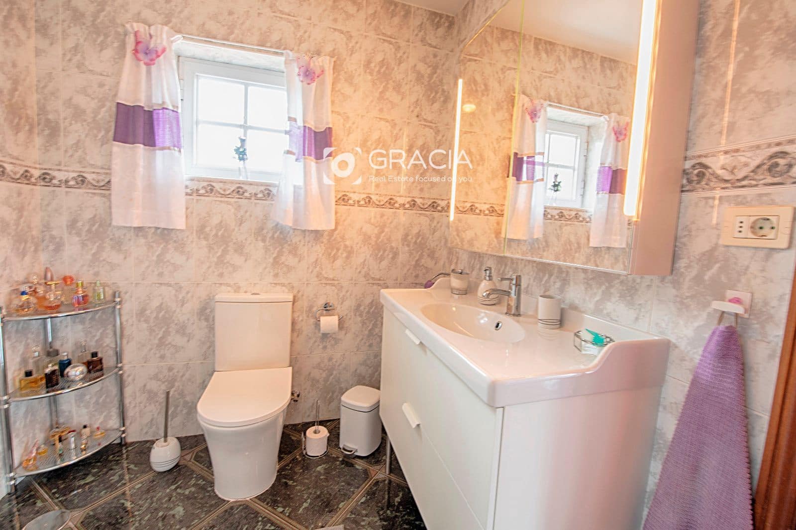 6 sypialnia Dom na sprzedaż w Adeje z garażem - 750 000 € (Ref: 9552949)