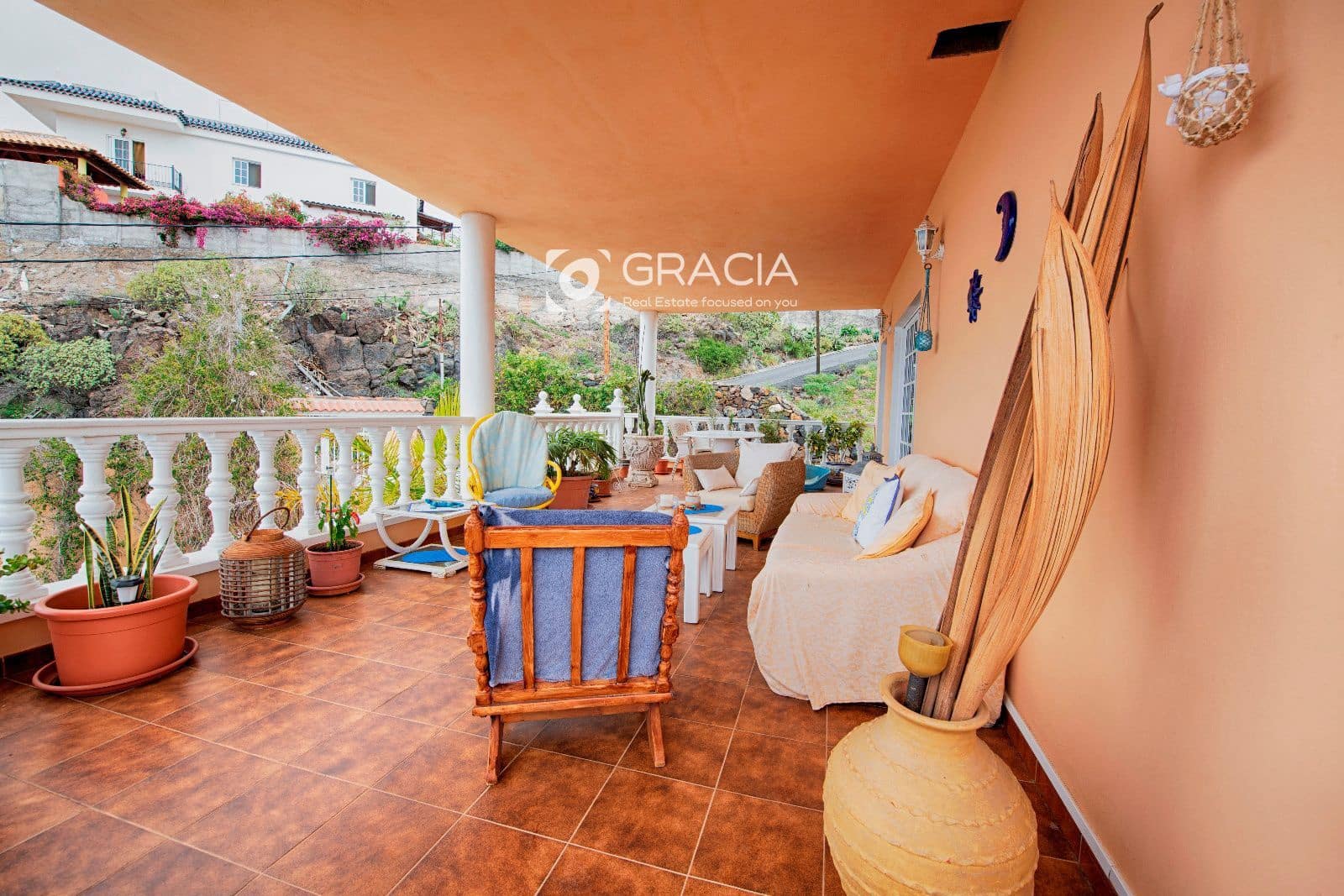 6 sypialnia Dom na sprzedaż w Adeje z garażem - 750 000 € (Ref: 9552949)