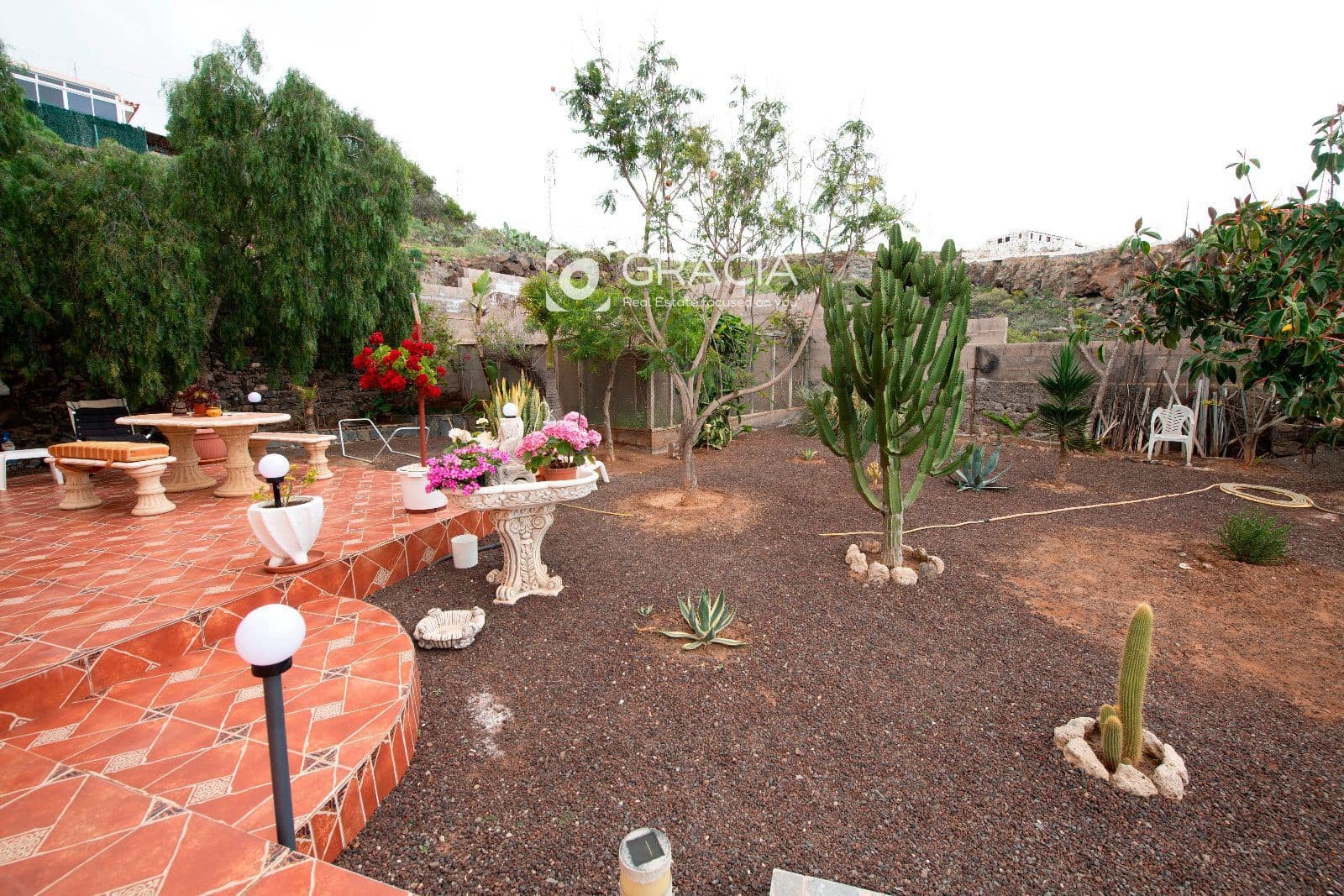 6 sypialnia Dom na sprzedaż w Adeje z garażem - 750 000 € (Ref: 9552949)