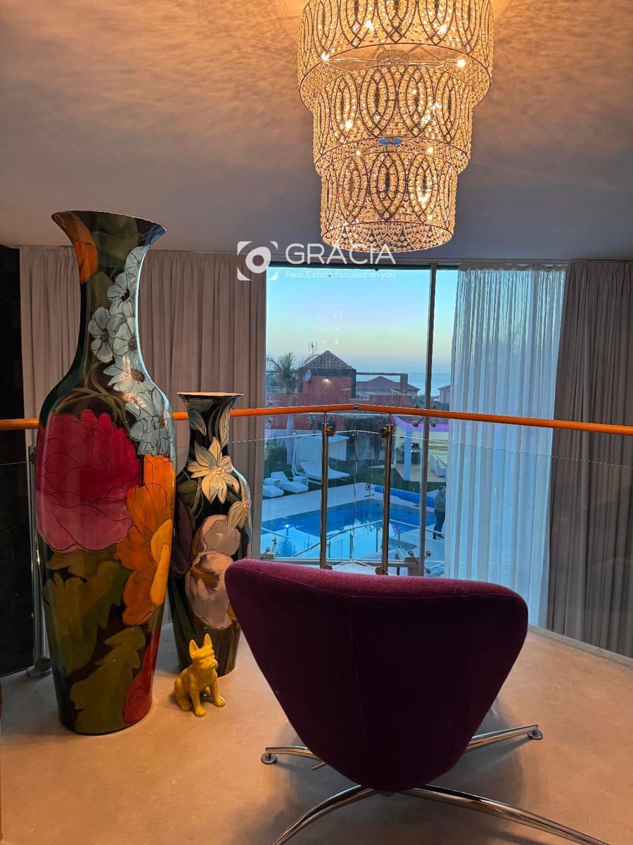 5 quarto Casa em Banda para venda em Adeje com piscina garagem - 2 399 000 € (Ref: 9552950)