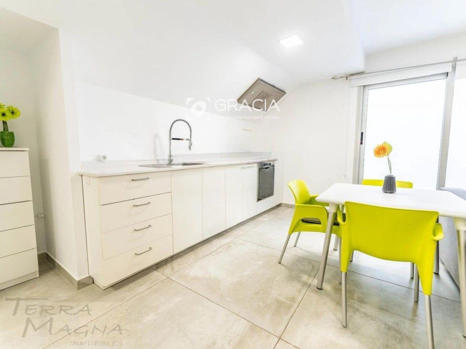 5 quarto Casa em Banda para venda em Adeje com piscina garagem - 2 399 000 € (Ref: 9552950)