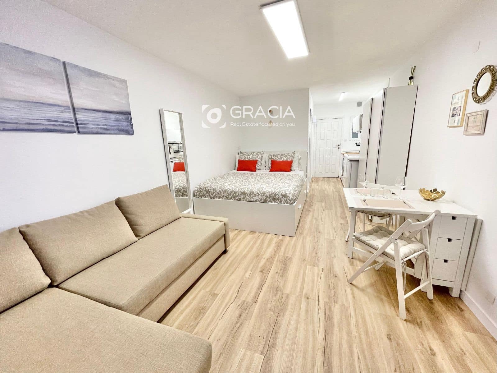 Mieszkanie na sprzedaż w Los Cristianos z basenem - 299 000 € (Ref: 9552952)