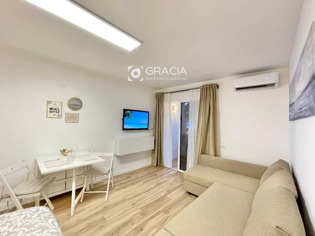 Mieszkanie na sprzedaż w Los Cristianos, Arona z basenem - 299 000 € (Ref: 9552952)