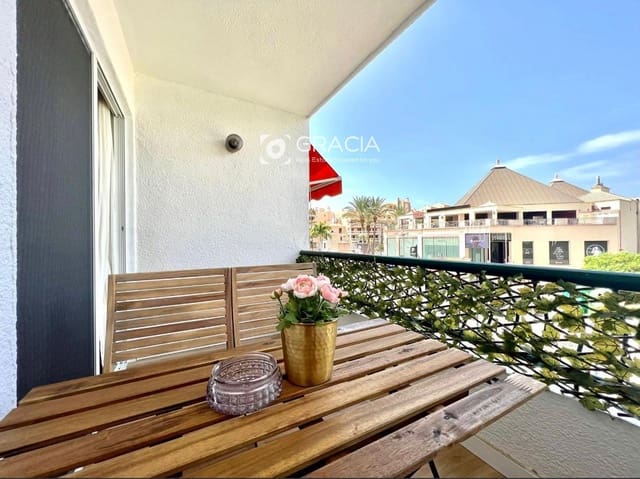 Mieszkanie na sprzedaż w Los Cristianos, Arona z basenem - 299 000 € (Ref: 9552952)