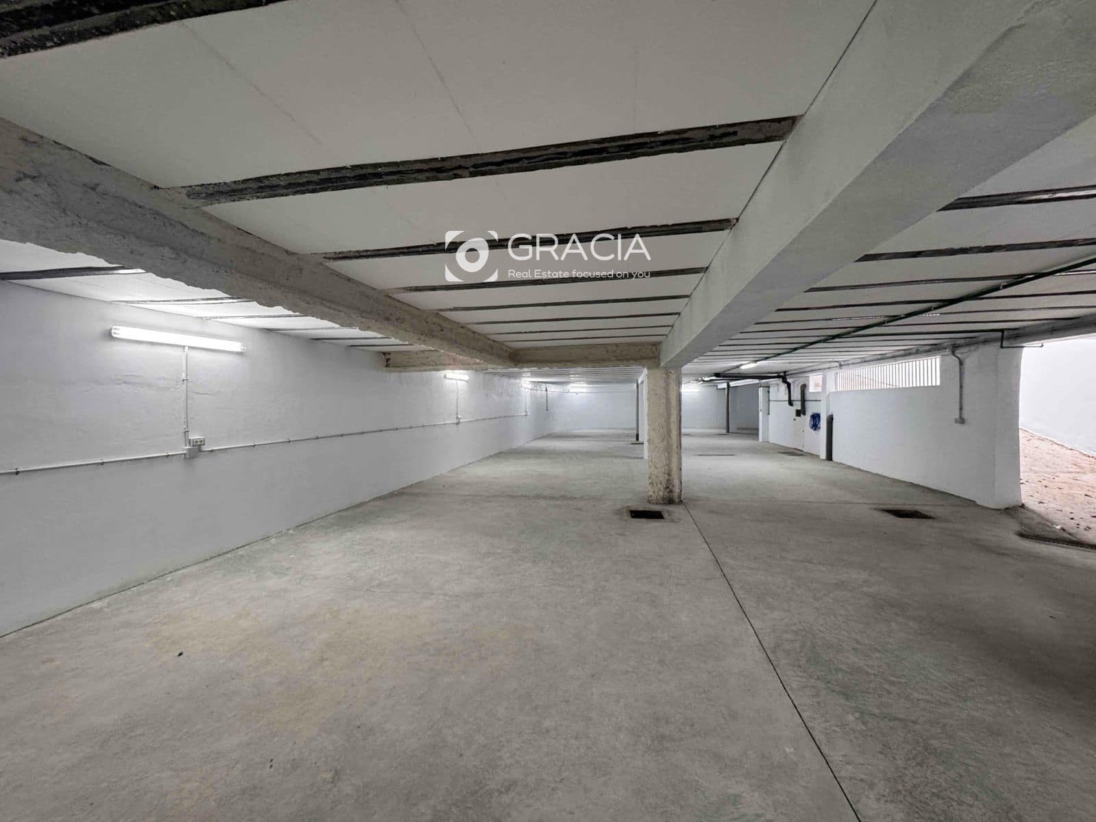 Local Commercial à louer à Costa Adeje - 3 000 € (Ref: 9552955)