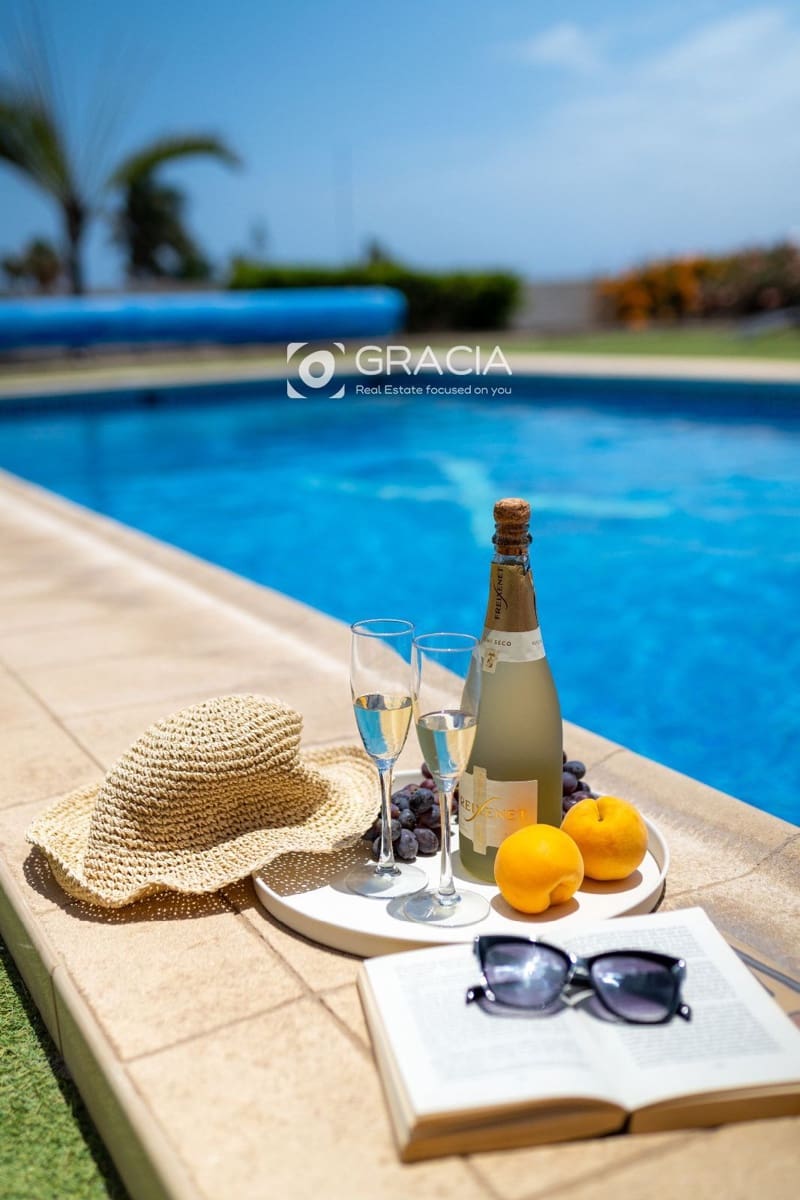 8 soveværelse Villa til salg i San Miguel de Abona med swimmingpool garage - € 1.800.000 (Ref: 9552956)