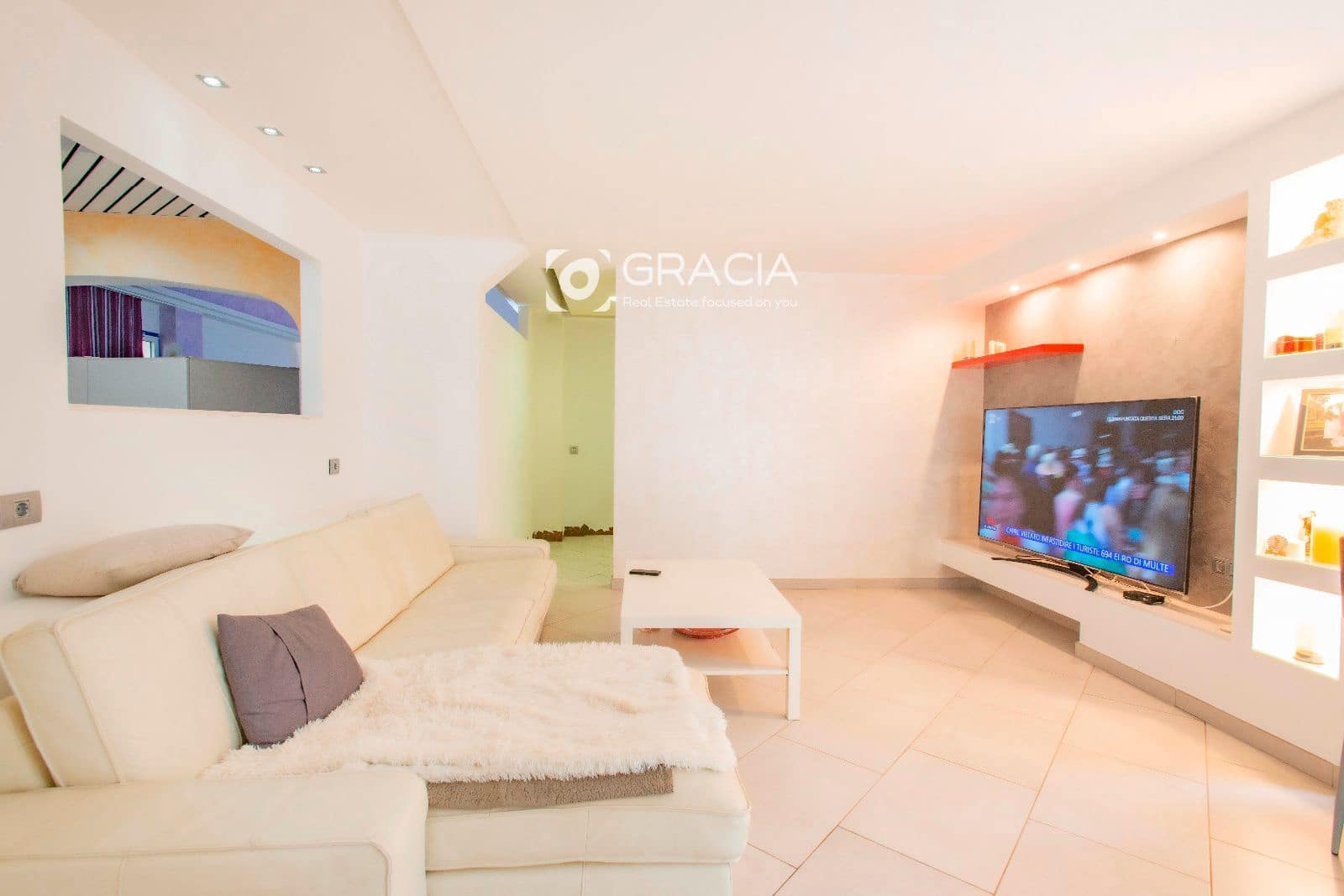 Komercyjne na sprzedaż w Costa del Silencio - 940 000 € (Ref: 9552957)