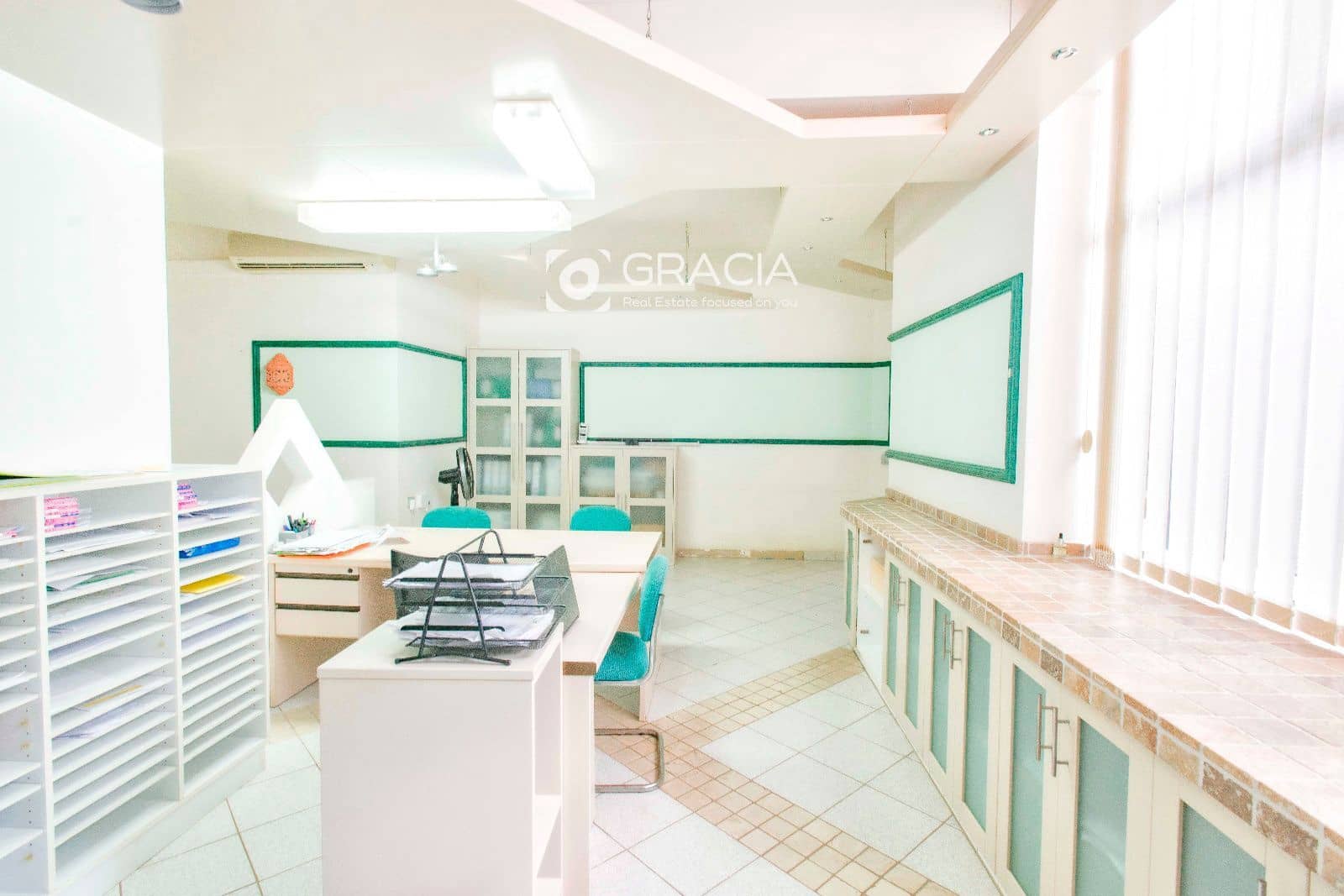 Komercyjne na sprzedaż w Costa del Silencio - 940 000 € (Ref: 9552957)