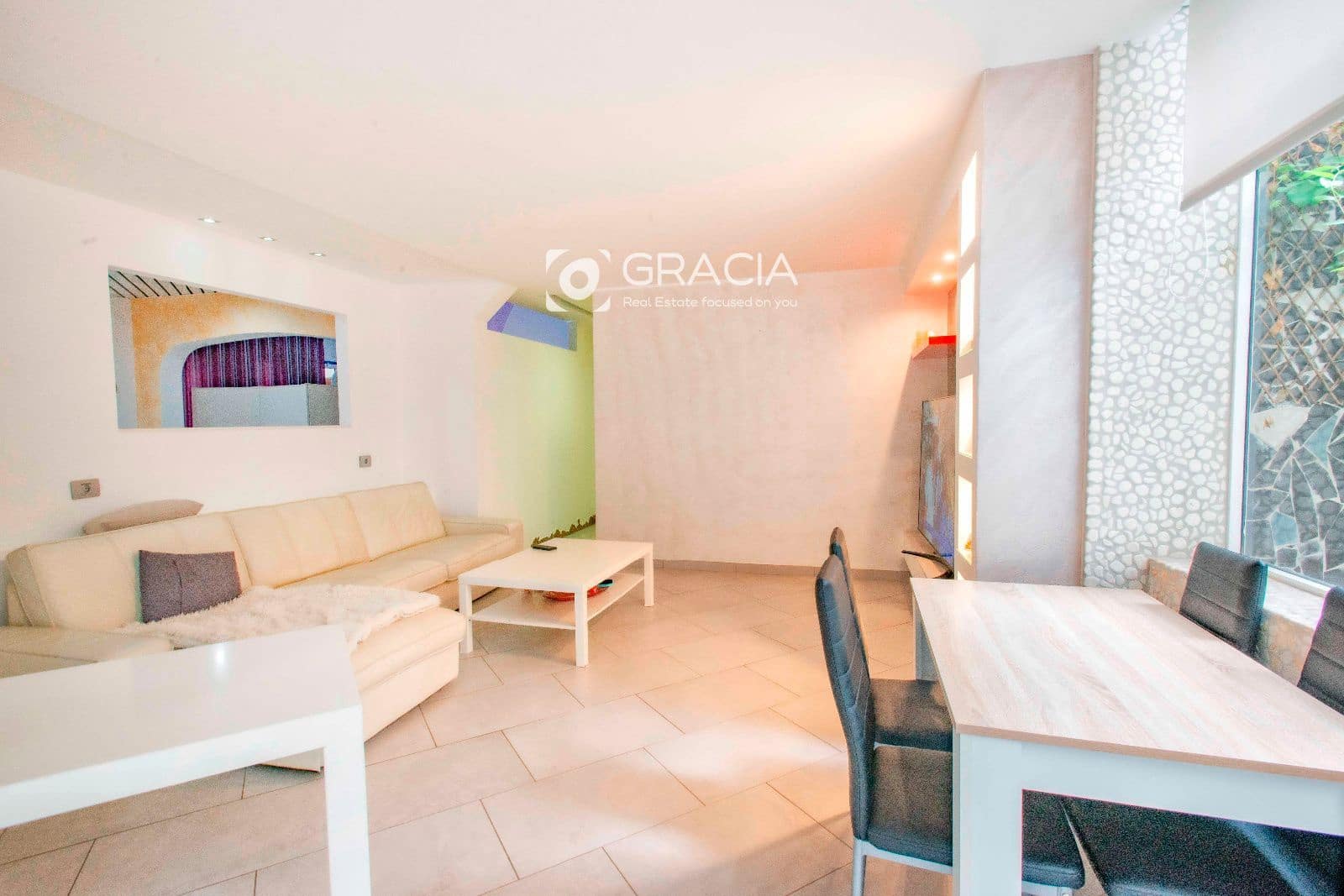 Komercyjne na sprzedaż w Costa del Silencio - 940 000 € (Ref: 9552957)