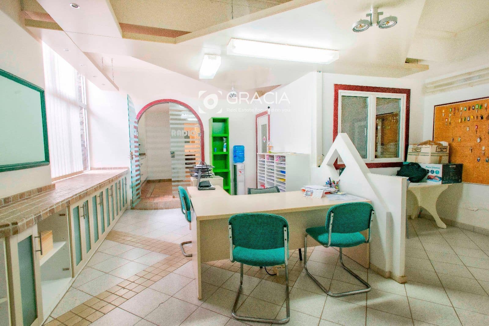 Komercyjne na sprzedaż w Costa del Silencio - 940 000 € (Ref: 9552957)