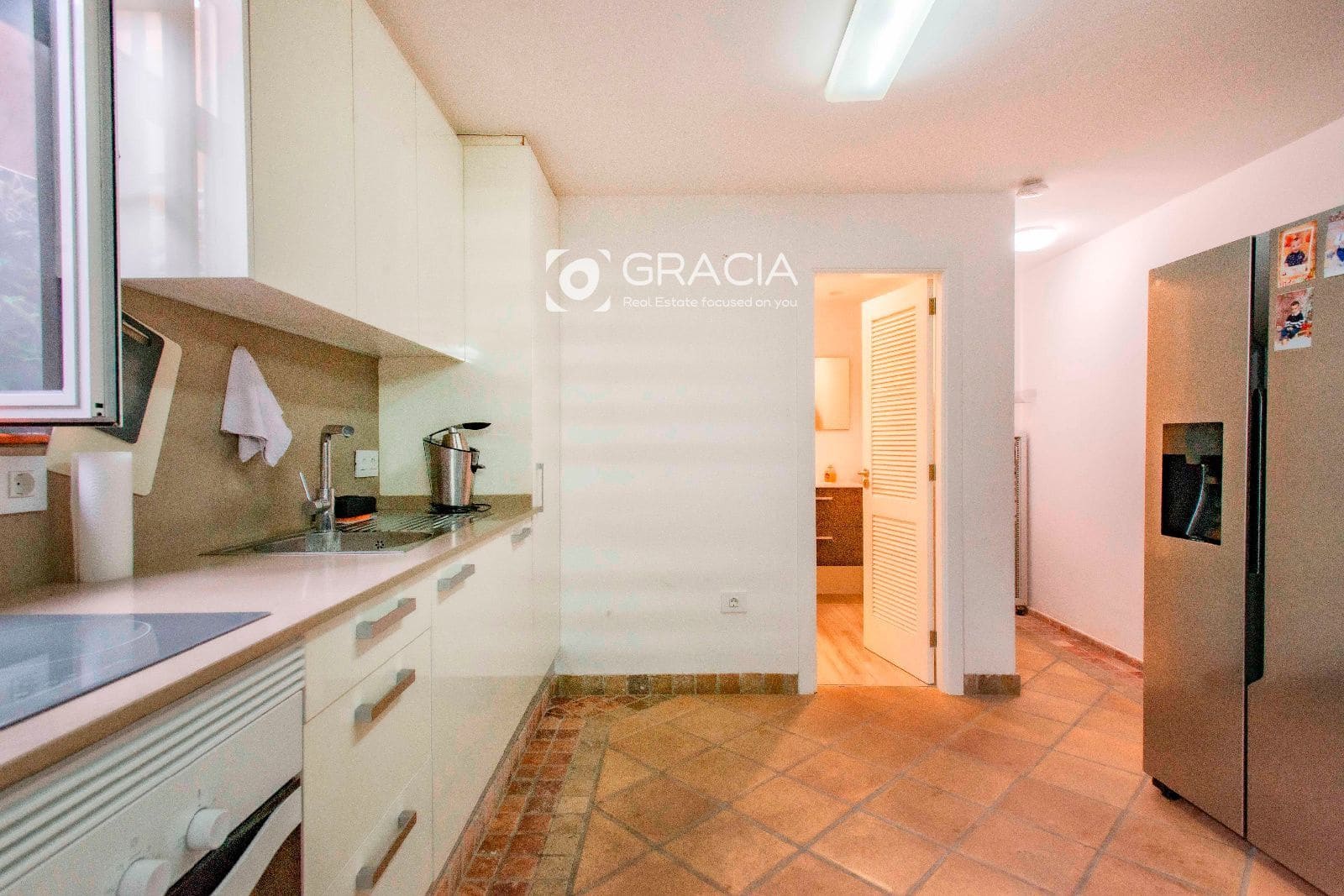 Komercyjne na sprzedaż w Costa del Silencio - 940 000 € (Ref: 9552957)