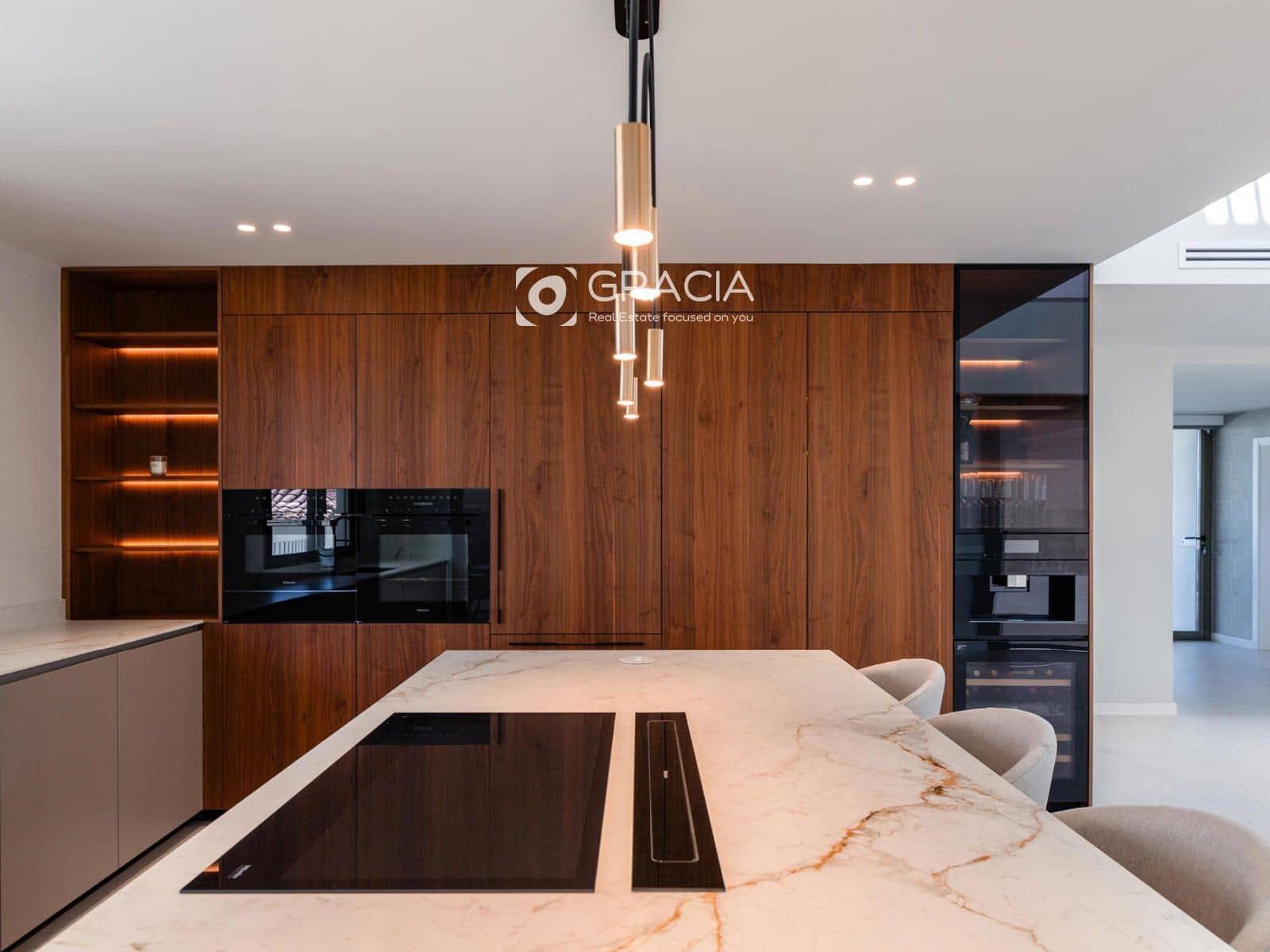 Casa de 5 habitaciones en Adeje en venta con piscina garaje - 4.750.000 € (Ref: 9552958)