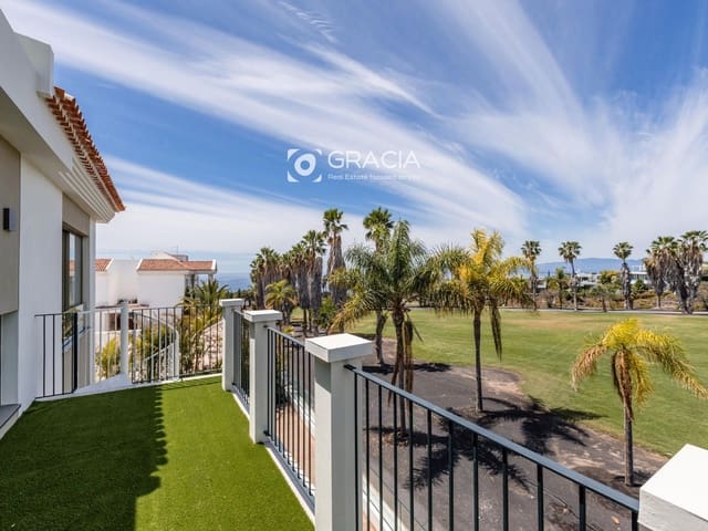 Casa de 5 habitaciones en Adeje en venta con piscina garaje - 4.750.000 € (Ref: 9552958)