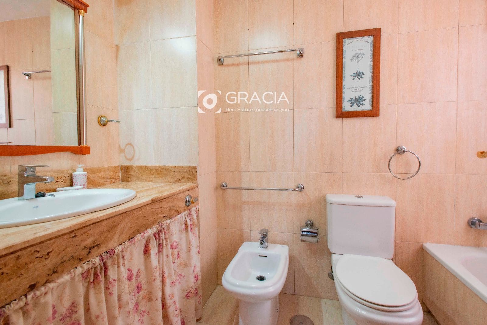 4 Zimmer Wohnung zu verkaufen in Los Cristianos mit Pool Garage - 849.000 € (Ref: 9552959)