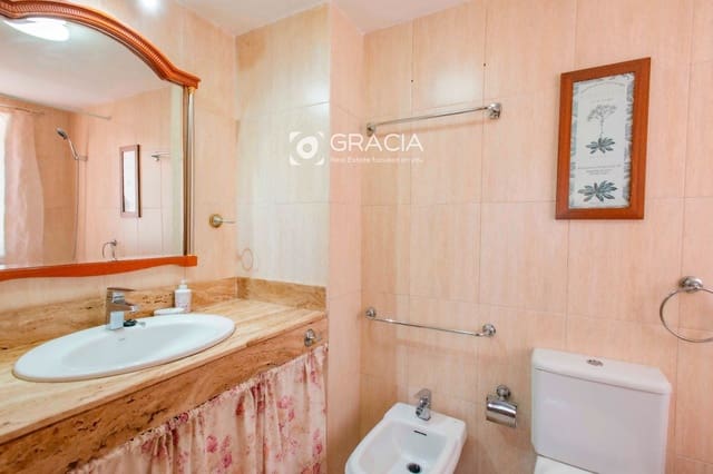 4 Zimmer Wohnung zu verkaufen in Los Cristianos, Arona mit Pool Garage - 849.000 € (Ref: 9552959)