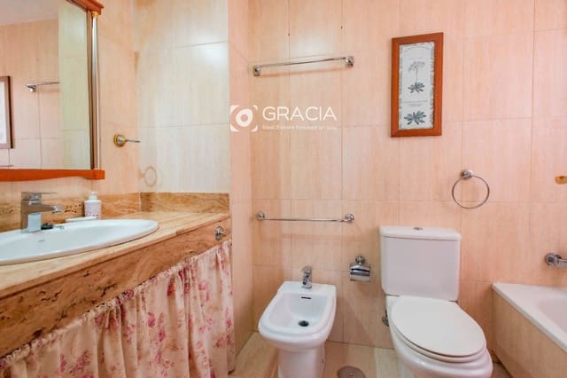 4 Zimmer Wohnung zu verkaufen in Los Cristianos, Arona mit Pool Garage - 849.000 € (Ref: 9552959)