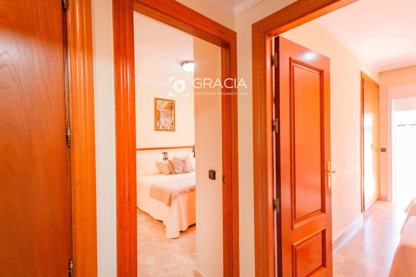 4 Zimmer Wohnung zu verkaufen in Los Cristianos mit Pool Garage - 849.000 € (Ref: 9552959)