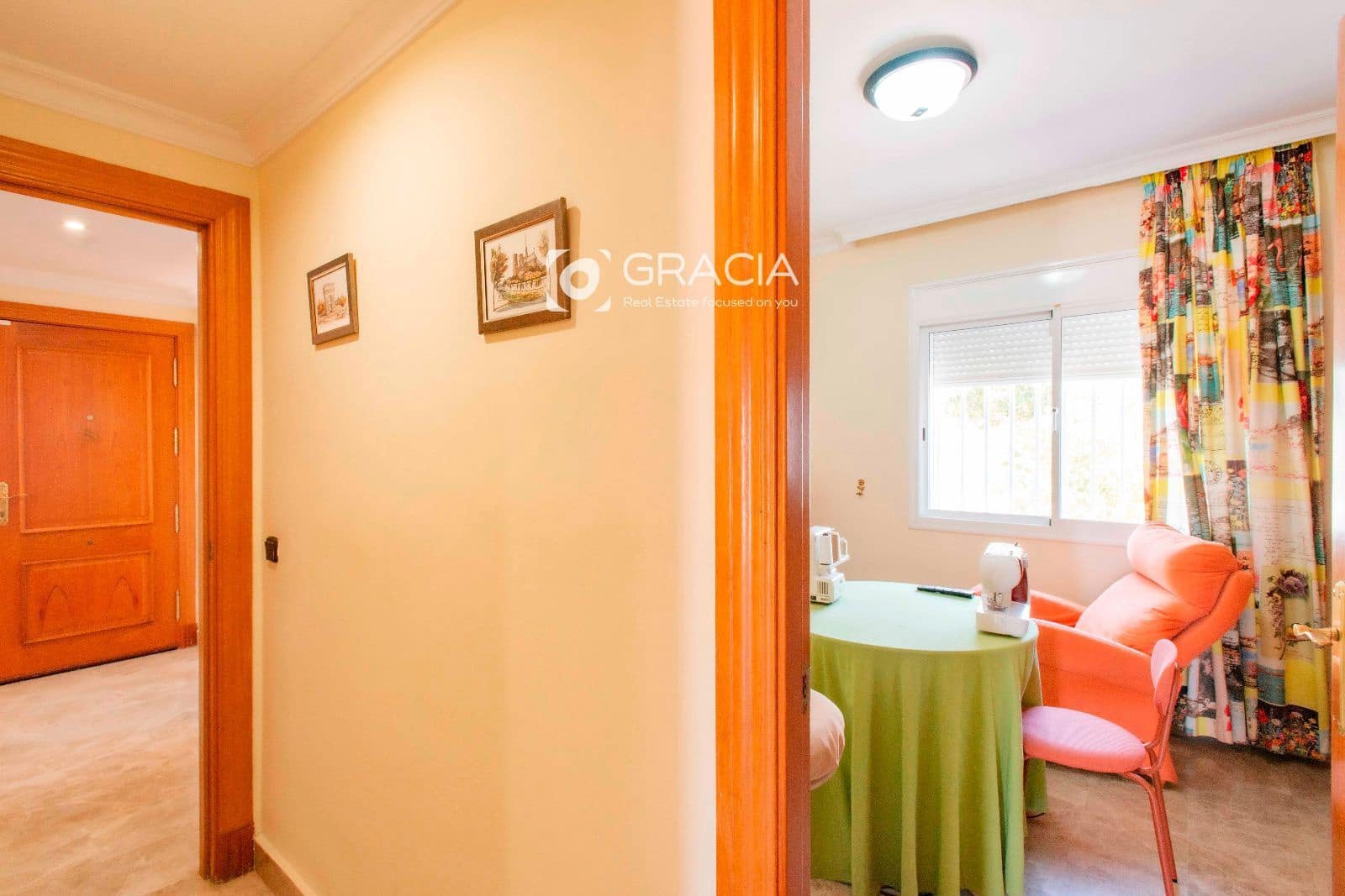 4 Zimmer Wohnung zu verkaufen in Los Cristianos mit Pool Garage - 849.000 € (Ref: 9552959)