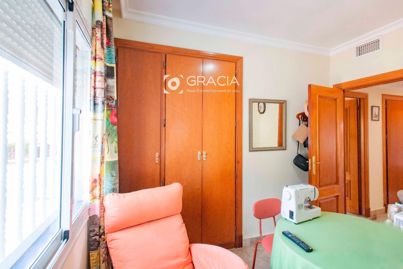 4 Zimmer Wohnung zu verkaufen in Los Cristianos mit Pool Garage - 849.000 € (Ref: 9552959)