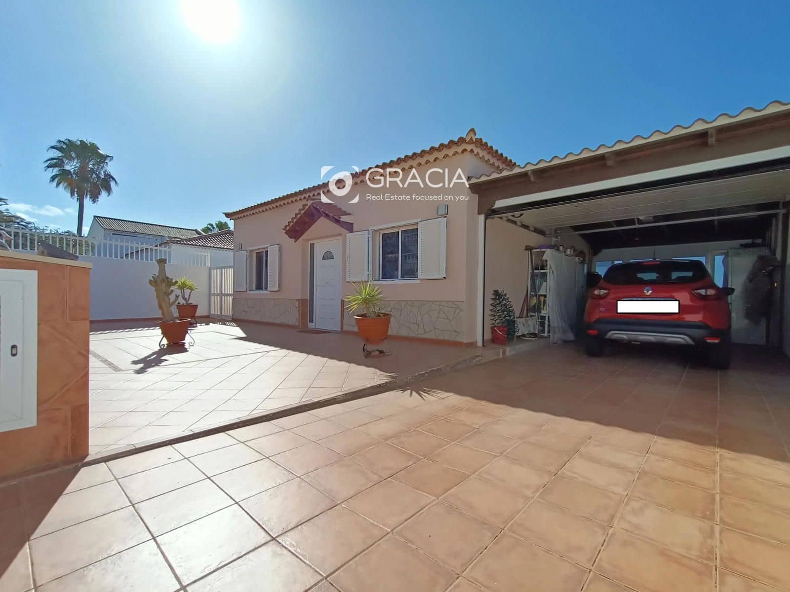4 bedroom Villa for sale in Callao Salvaje with pool - € 890,000 (Ref: 9552963)