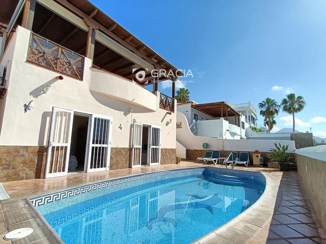 4 bedroom Villa for sale in Callao Salvaje, Adeje with pool - € 890,000 (Ref: 9552963)