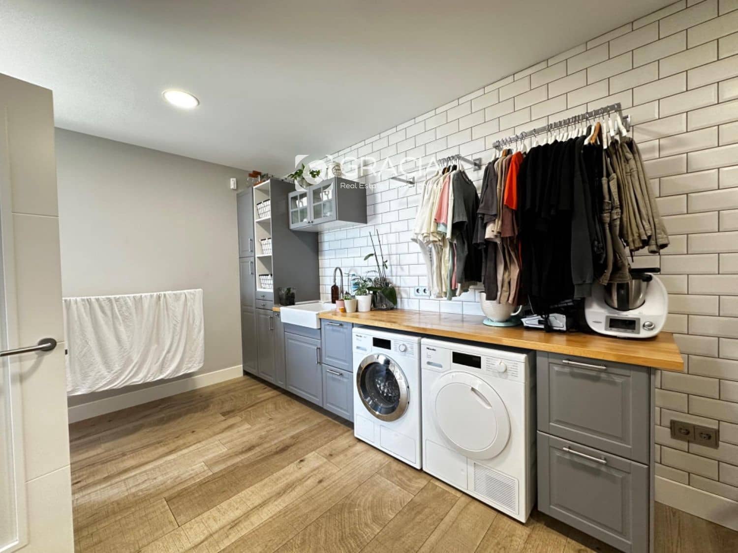 6 sovrum Hus till salu i Acoran med pool garage - 1 599 000 € (Ref: 9552964)