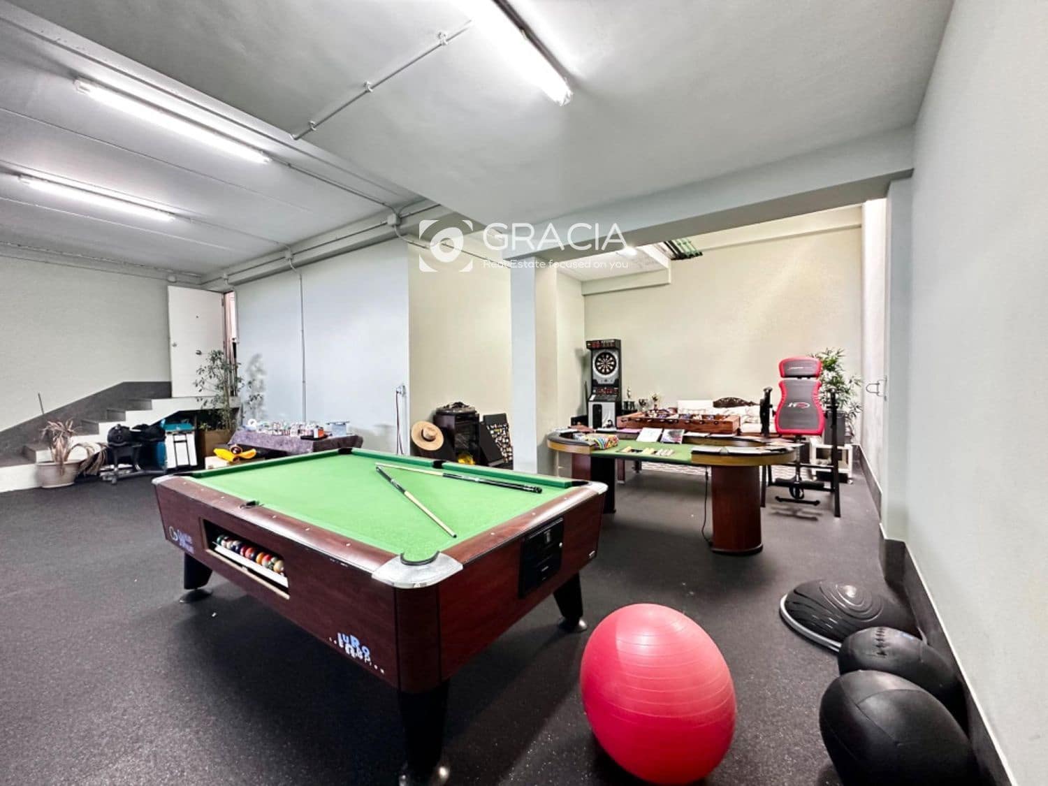 6 sovrum Hus till salu i Acoran med pool garage - 1 599 000 € (Ref: 9552964)