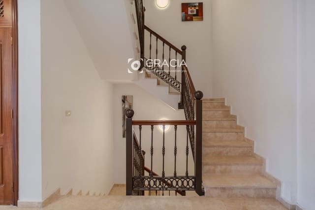 3 slaapkamer Huis te koop in Playa Fañabe, Adeje met garage - € 1.120.000 (Ref: 9552966)