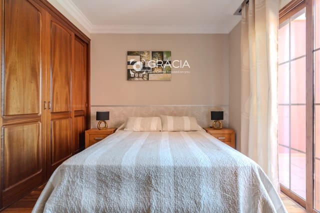 3 slaapkamer Huis te koop in Playa Fañabe, Adeje met garage - € 1.120.000 (Ref: 9552966)