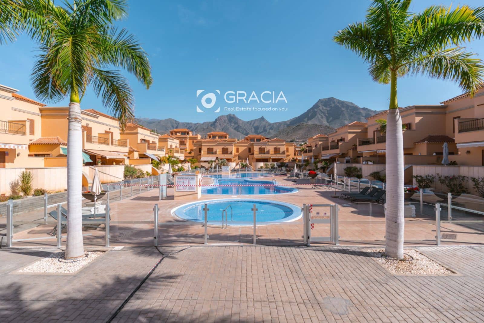 3 slaapkamer Huis te koop in Playa Fanabe met garage - € 1.120.000 (Ref: 9552966)