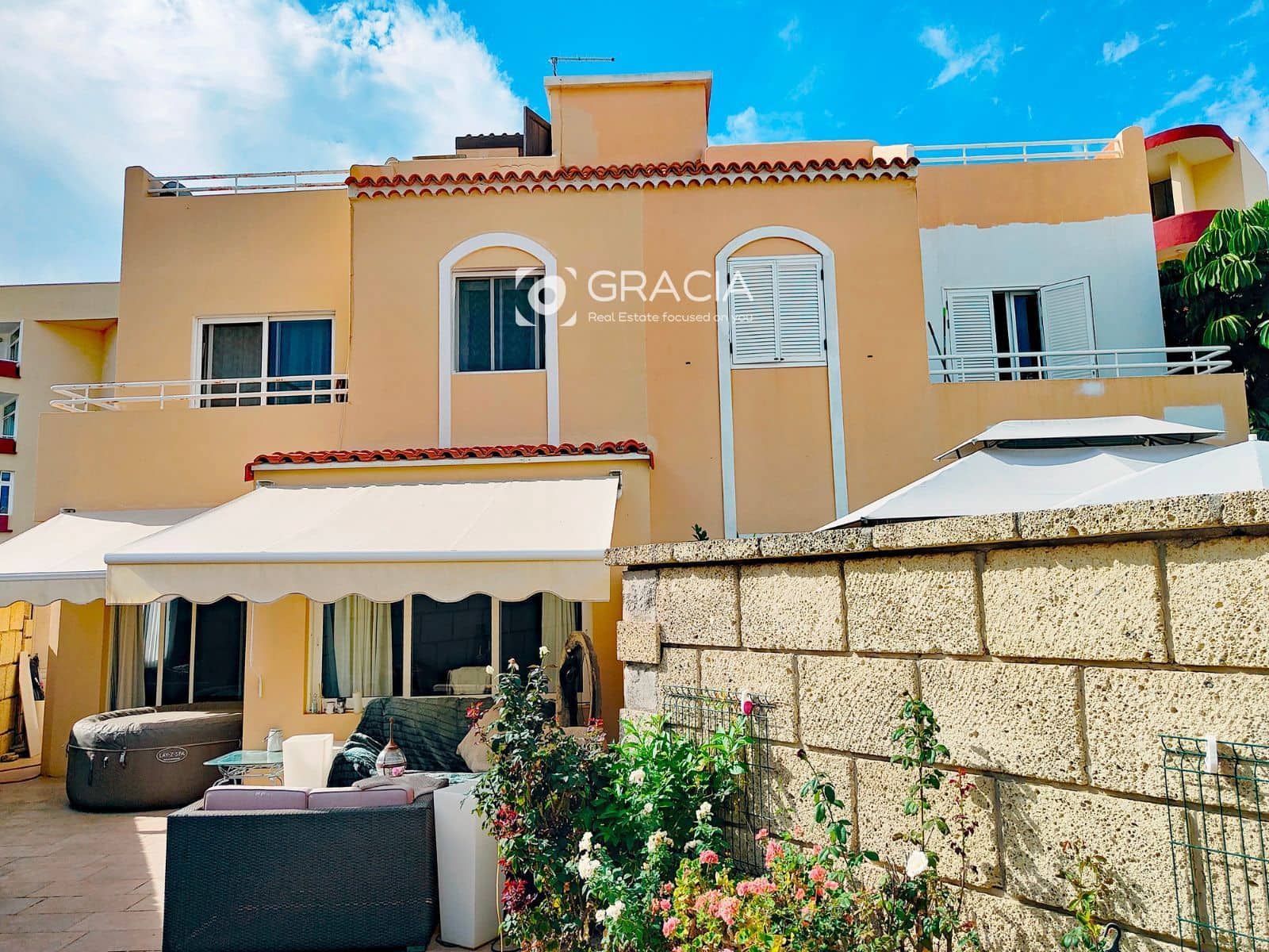 4 slaapkamer Huis te koop in Playa Fanabe met garage - € 649.000 (Ref: 9552967)