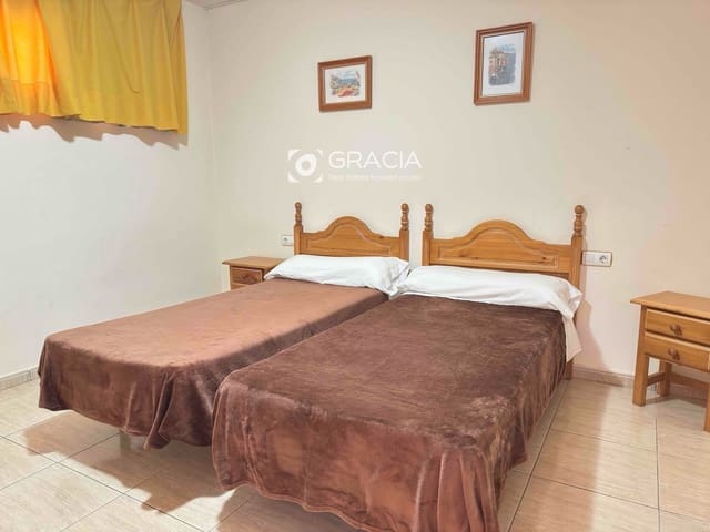 1 chambre Appartement à vendre à Costa del Silencio, Arona avec piscine - 193 000 € (Ref: 9552973)